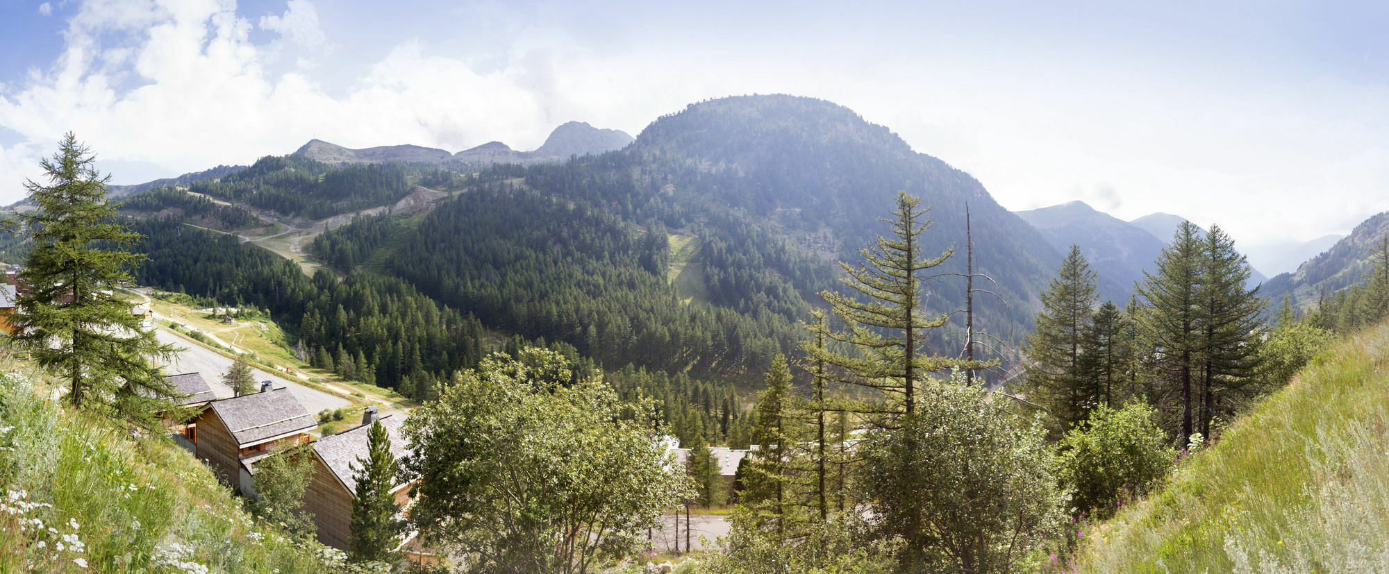 Mmv Les Terrasses D'isola 3*